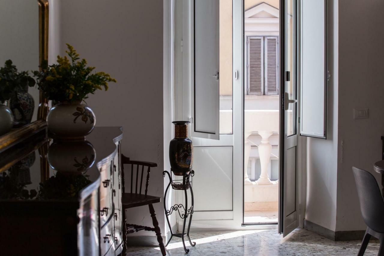 Domus Aurea 295 Appartamento *